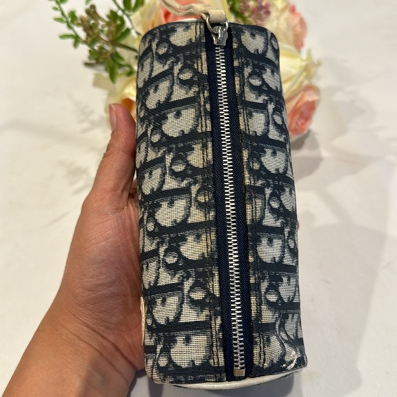 Authentic Dior trotter wristlet - Picture 5 of 12